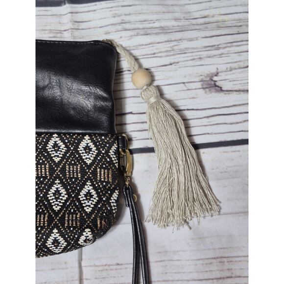 DV By Dolce Vita Boho Tribal Woven Tassle Clutch Wristlet Zippered Top Fold Over - Picture 2 of 6